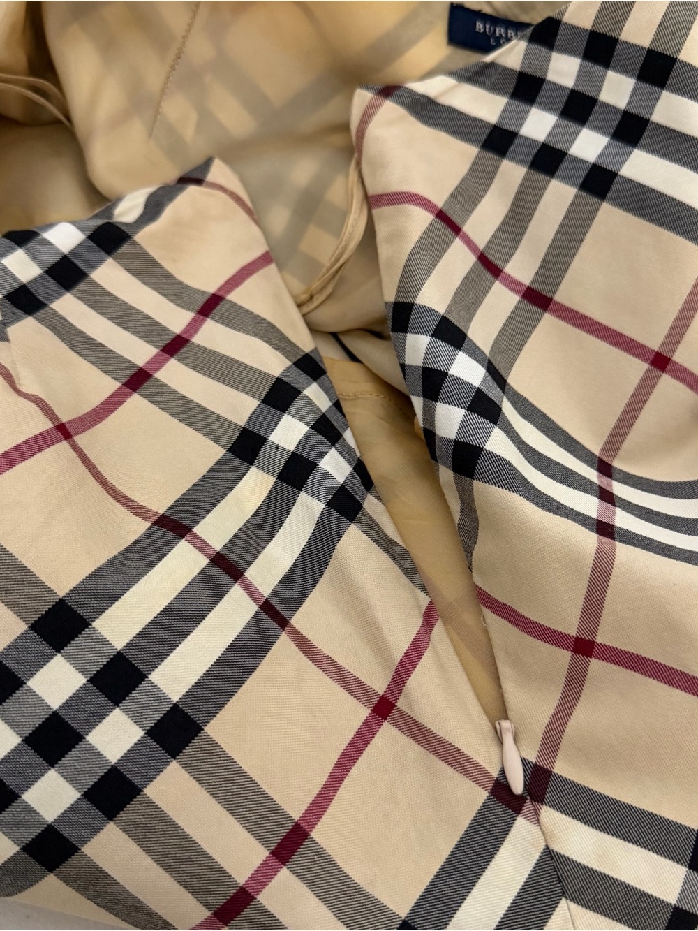 Vintage Y2K Burberry London Nova Check Plaid Mini Skirt Cotton Blend US 8 *FLAWS - Picture 7 of 10